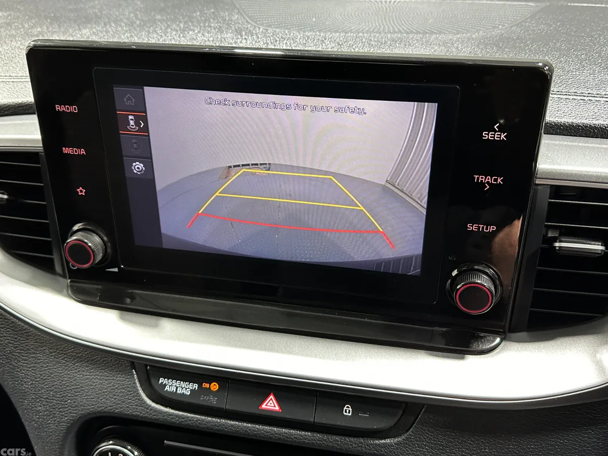 Kia Ceed Hatchback, Petrol, 2022, Black