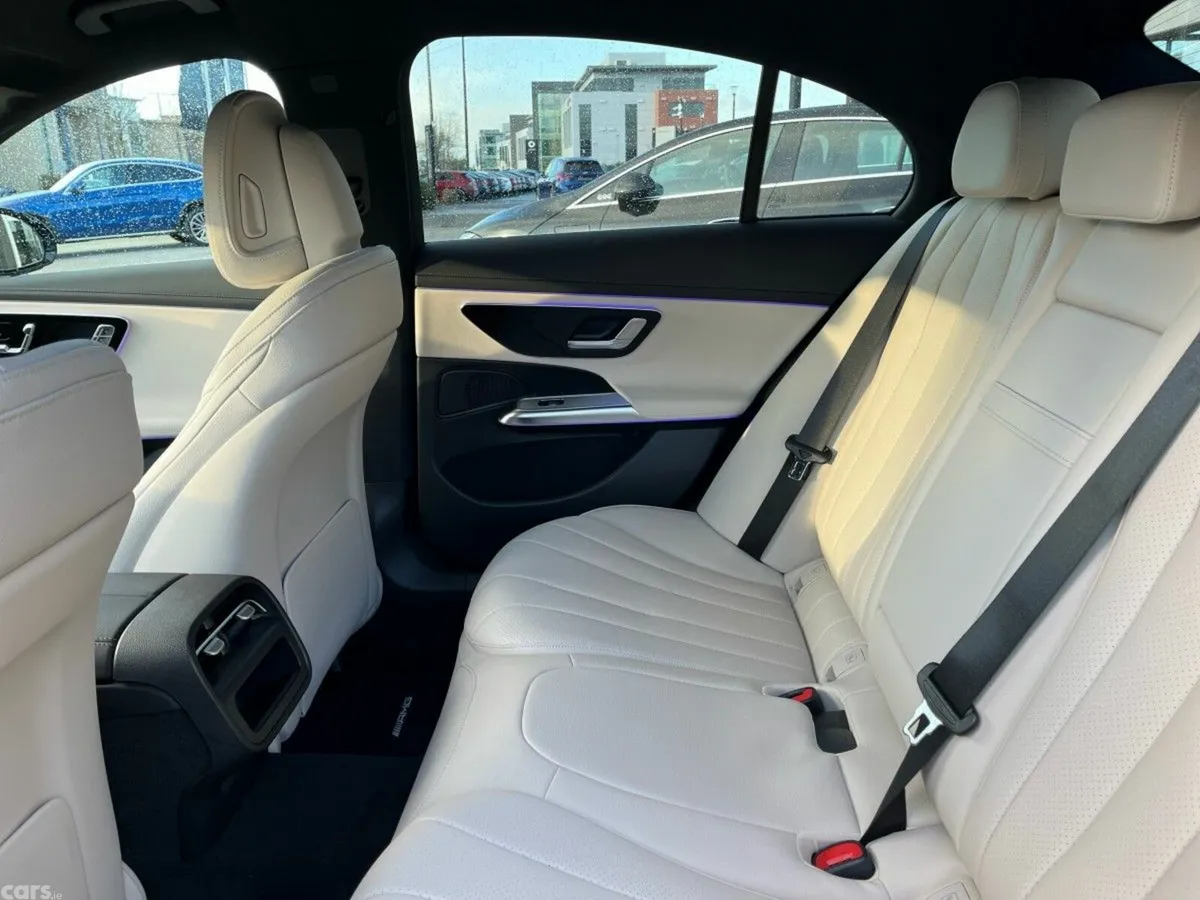 Mercedes-Benz E-Class Saloon, Diesel Plug-in Hybrid, 2026, Blue