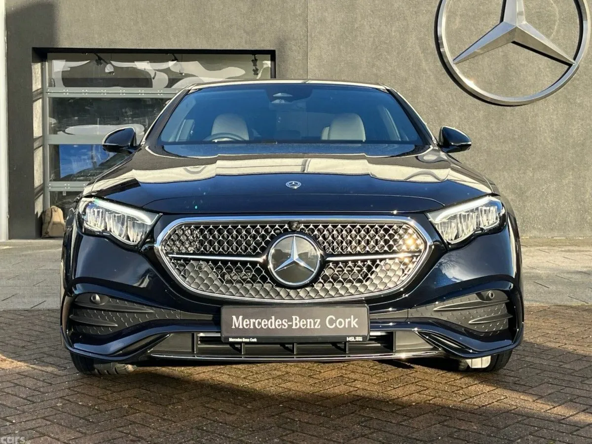 Mercedes-Benz E-Class Saloon, Diesel Plug-in Hybrid, 2026, Blue