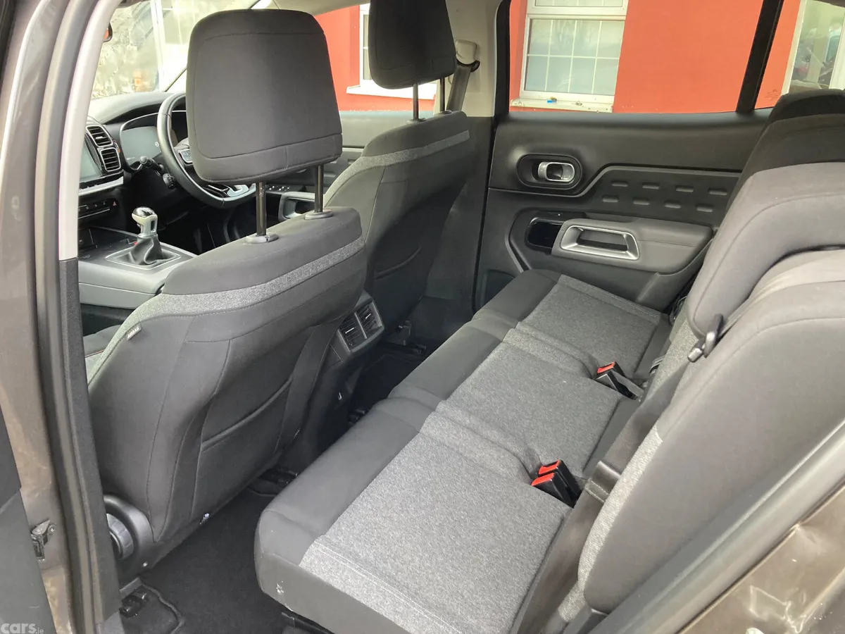 Citroen C5 Aircross MPV, Diesel, 2019, Grey
