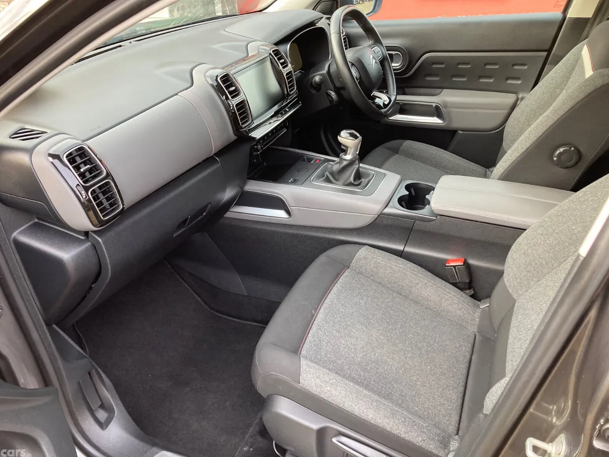 Citroen C5 Aircross MPV, Diesel, 2019, Grey