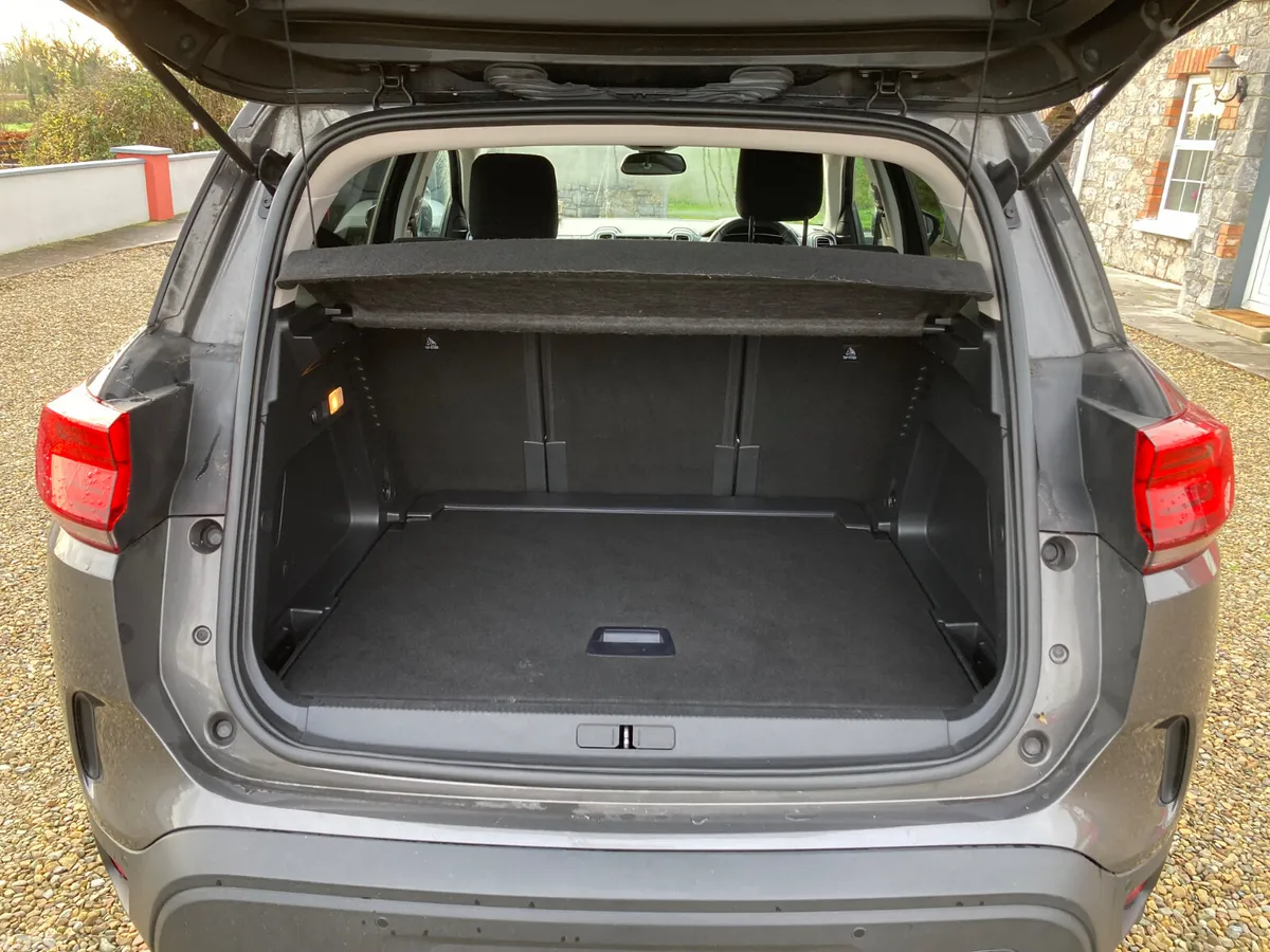 Citroen C5 Aircross MPV, Diesel, 2019, Grey
