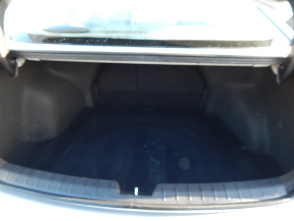 Hyundai i40 Saloon, Diesel, 2014, Silver