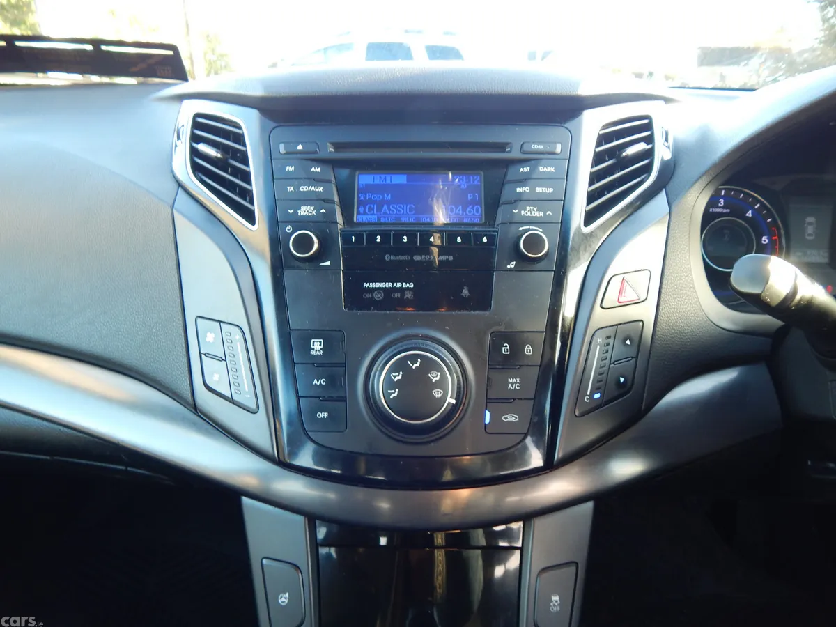 Hyundai i40 Saloon, Diesel, 2014, Silver