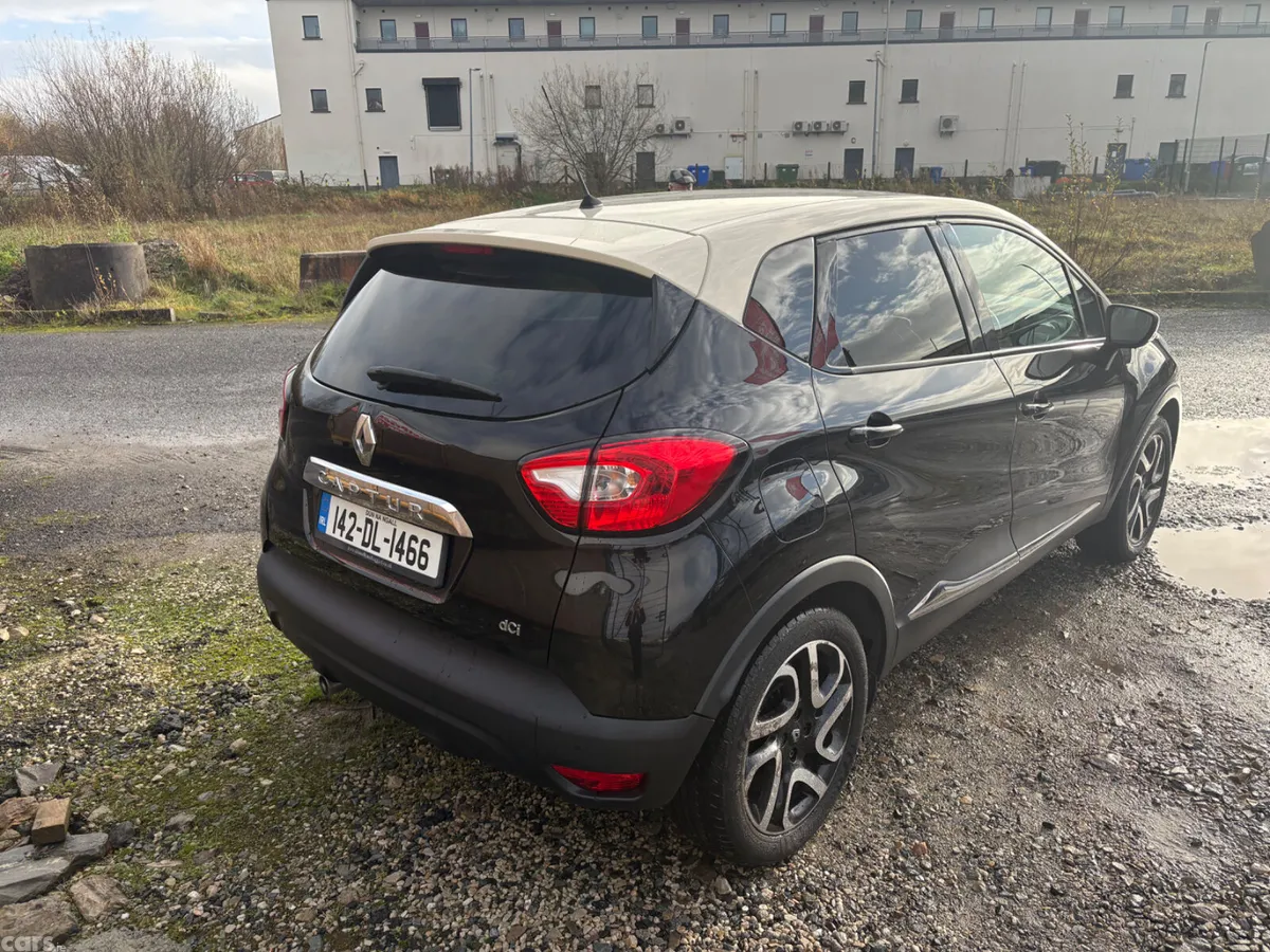 Renault Captur Hatchback, Diesel, 2014, Black