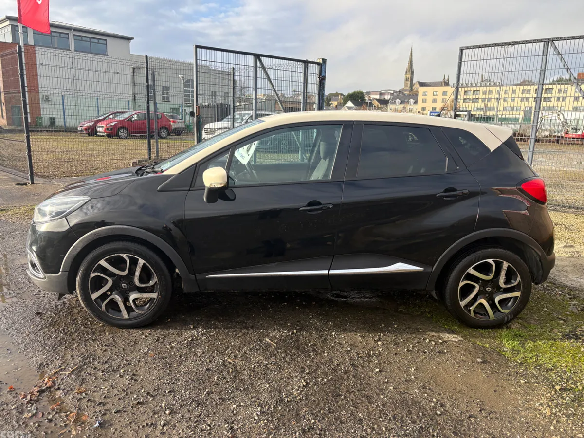 Renault Captur Hatchback, Diesel, 2014, Black
