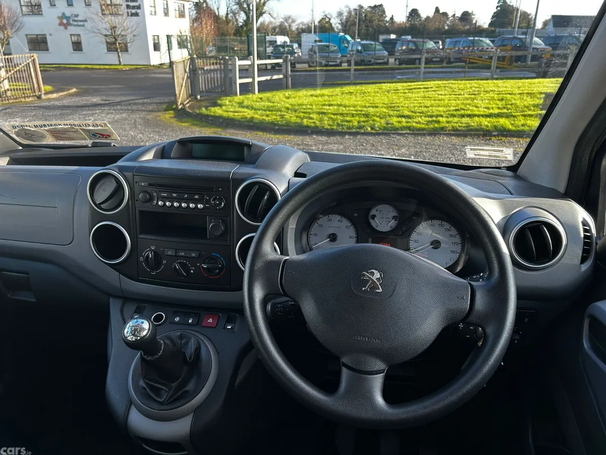 Peugeot Partner Tepee Estate, Diesel, 2017, Grey