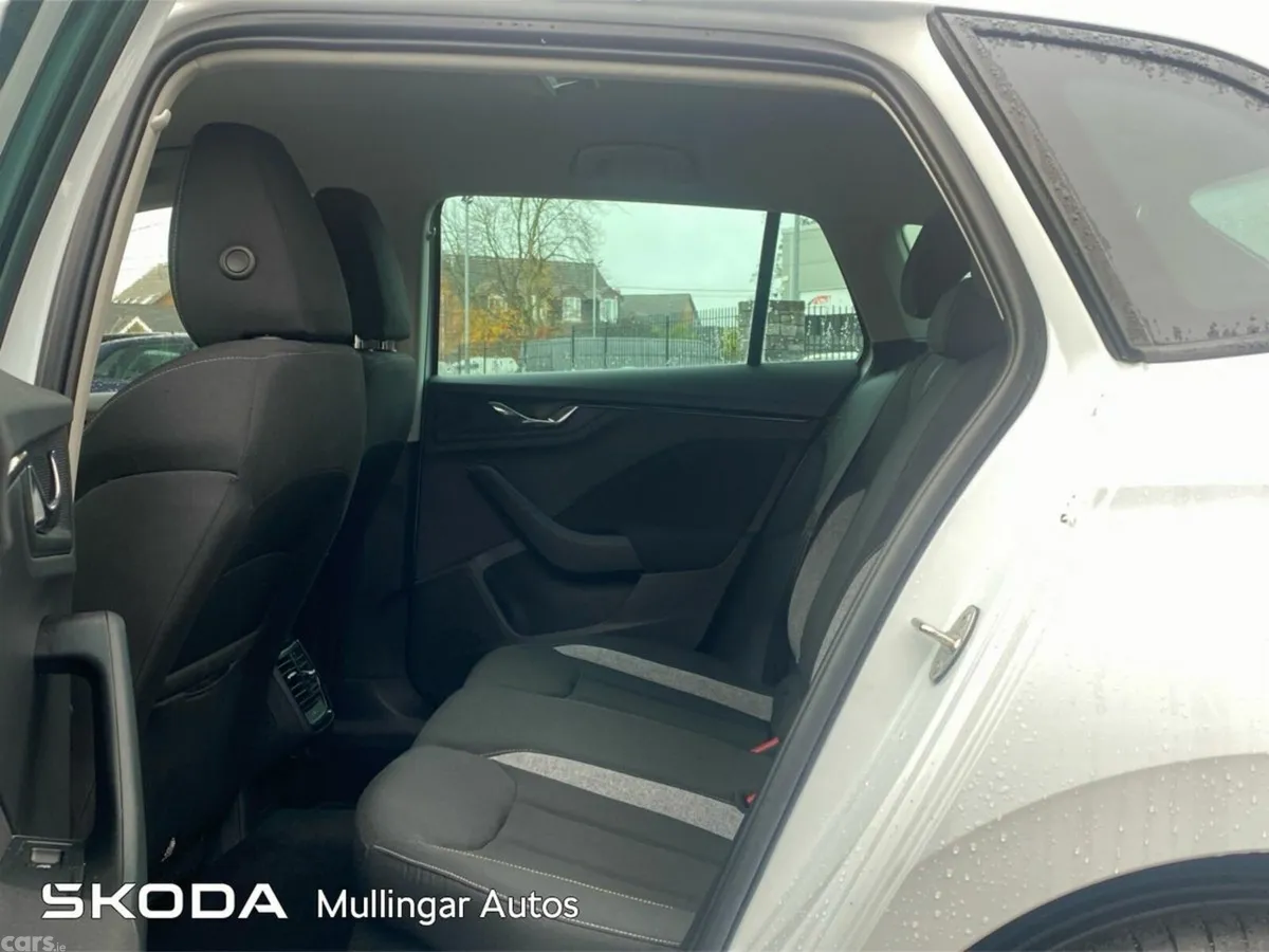 Skoda Scala Hatchback, Petrol, 2025, White