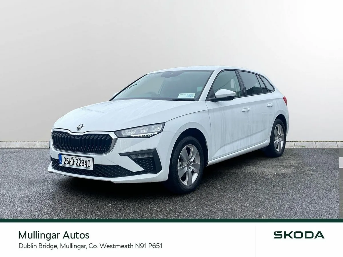 Skoda Scala Hatchback, Petrol, 2025, White