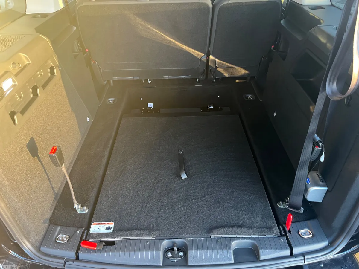 Ford Tourneo Connect MPV, Diesel, 2026, Black