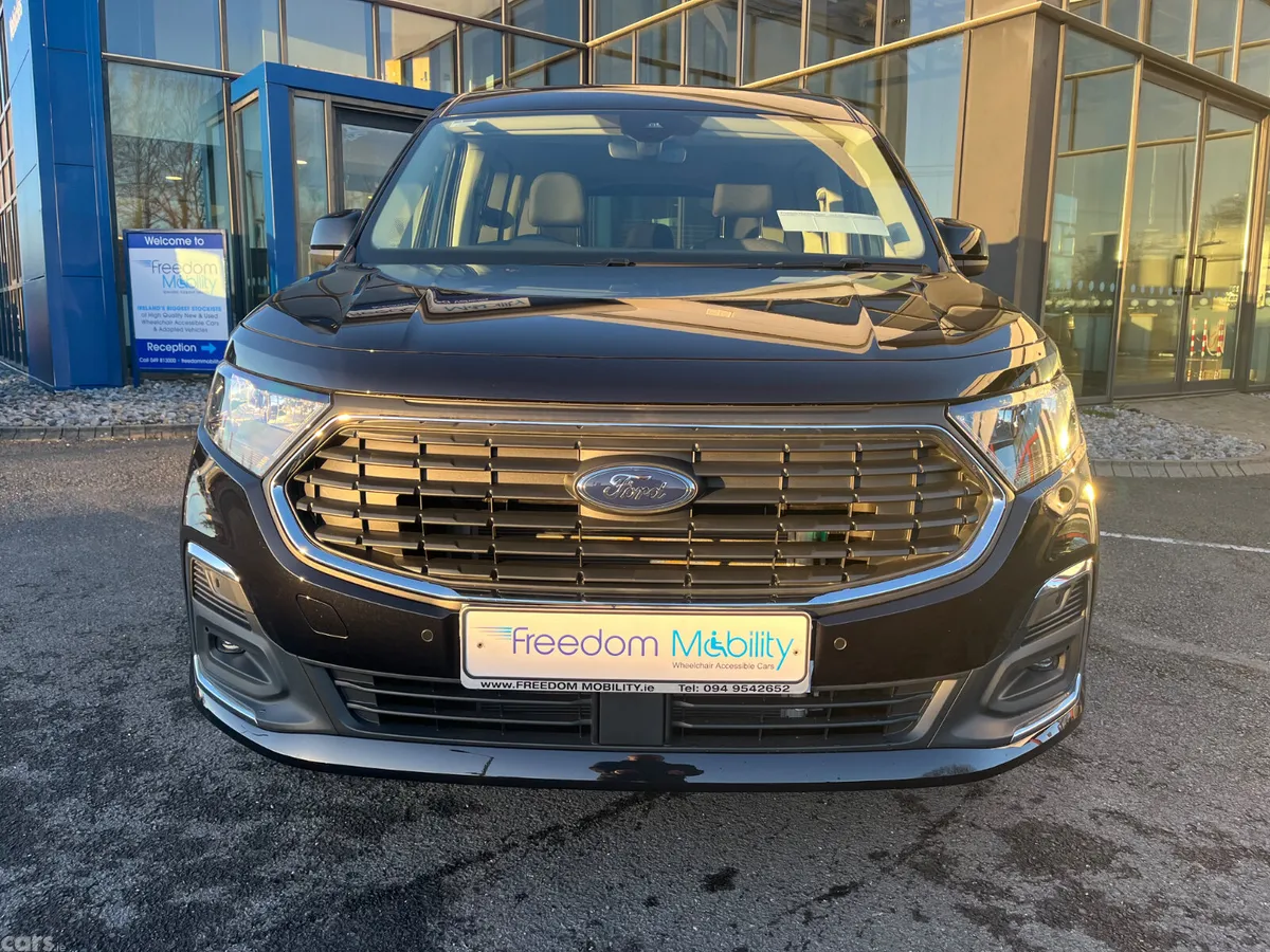 Ford Tourneo Connect MPV, Diesel, 2026, Black