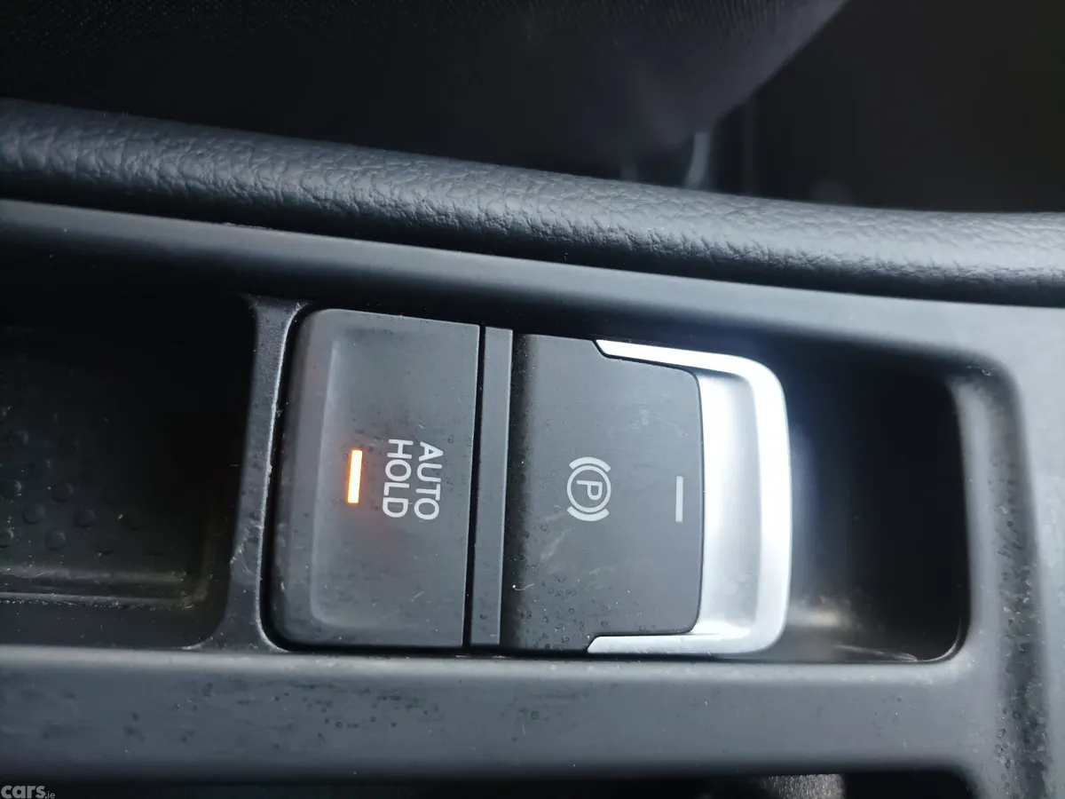 Volkswagen Golf Hatchback, Petrol, 2016, Black