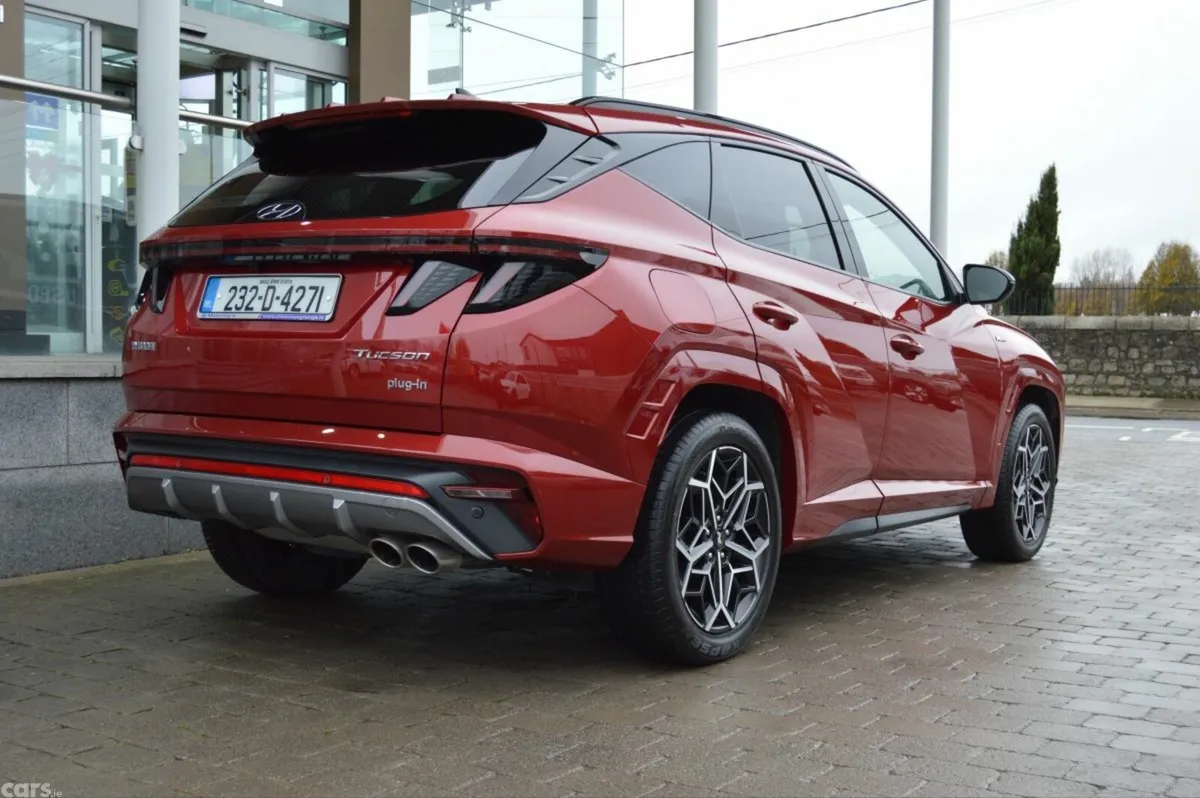 Hyundai Tucson SUV, Petrol Plug-in Hybrid, 2023, Red