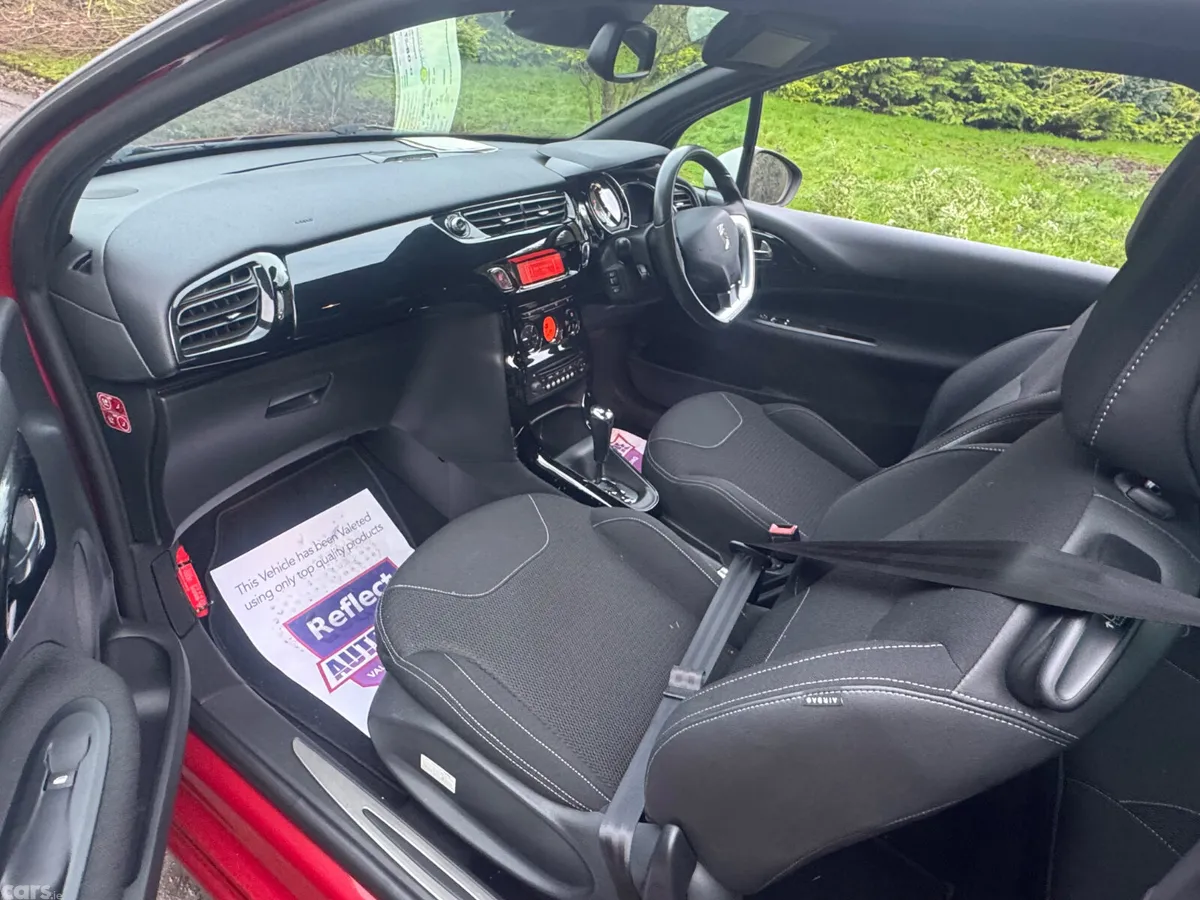 Citroen DS 3 Hatchback, Petrol, 2016, Red