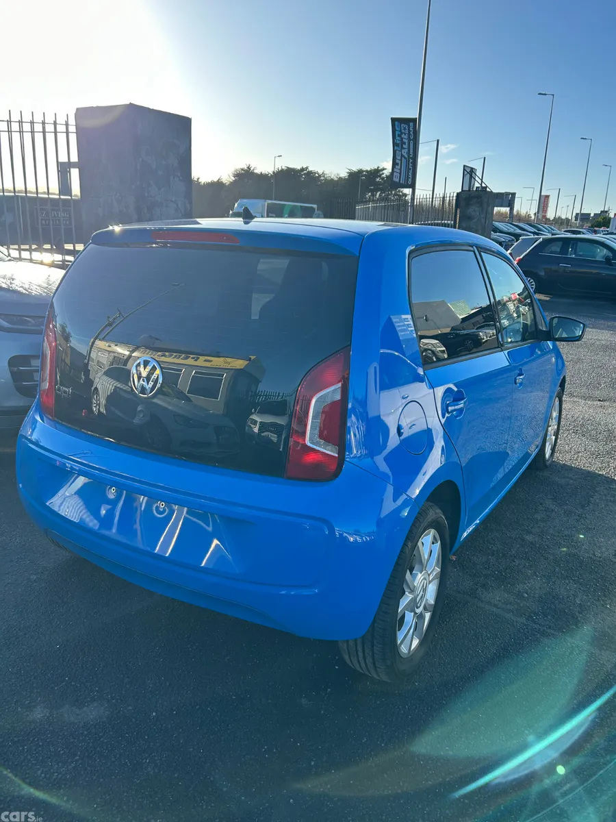 Volkswagen up! Hatchback, Petrol, 2015, Blue