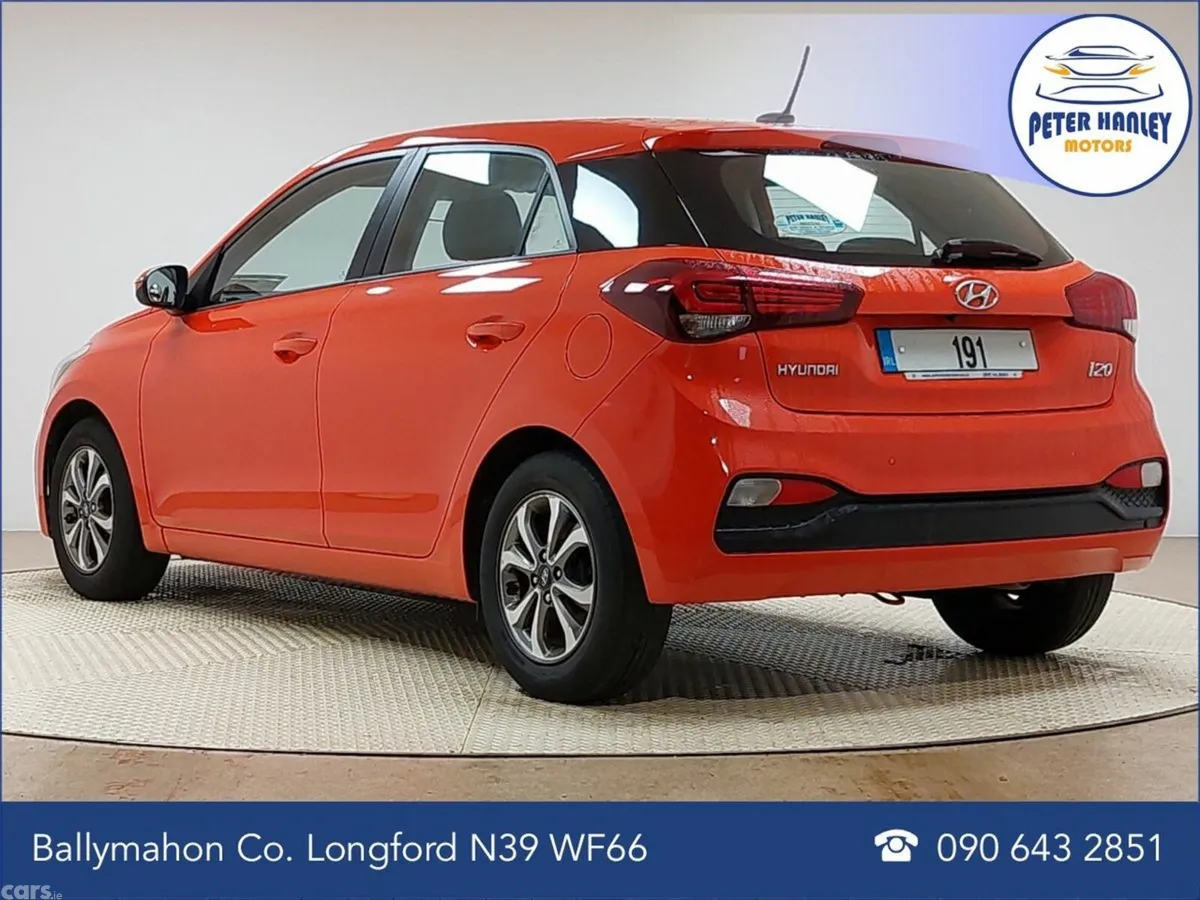 Hyundai i20 Hatchback, Petrol, 2019, Red