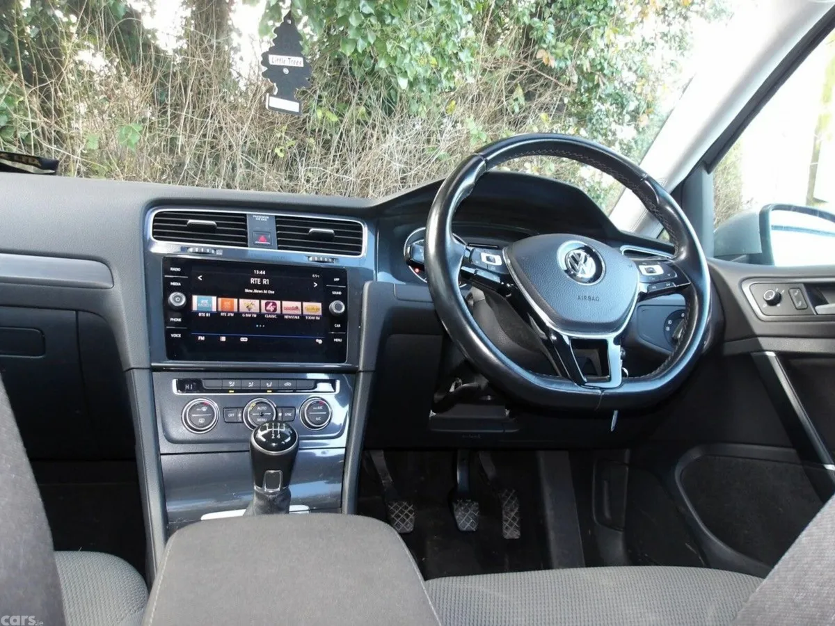 Volkswagen Golf Hatchback, Diesel, 2018, Grey