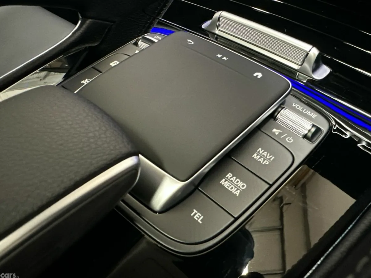 Mercedes-Benz GLE SUV, Petrol Plug-in Hybrid, 2026, Silver