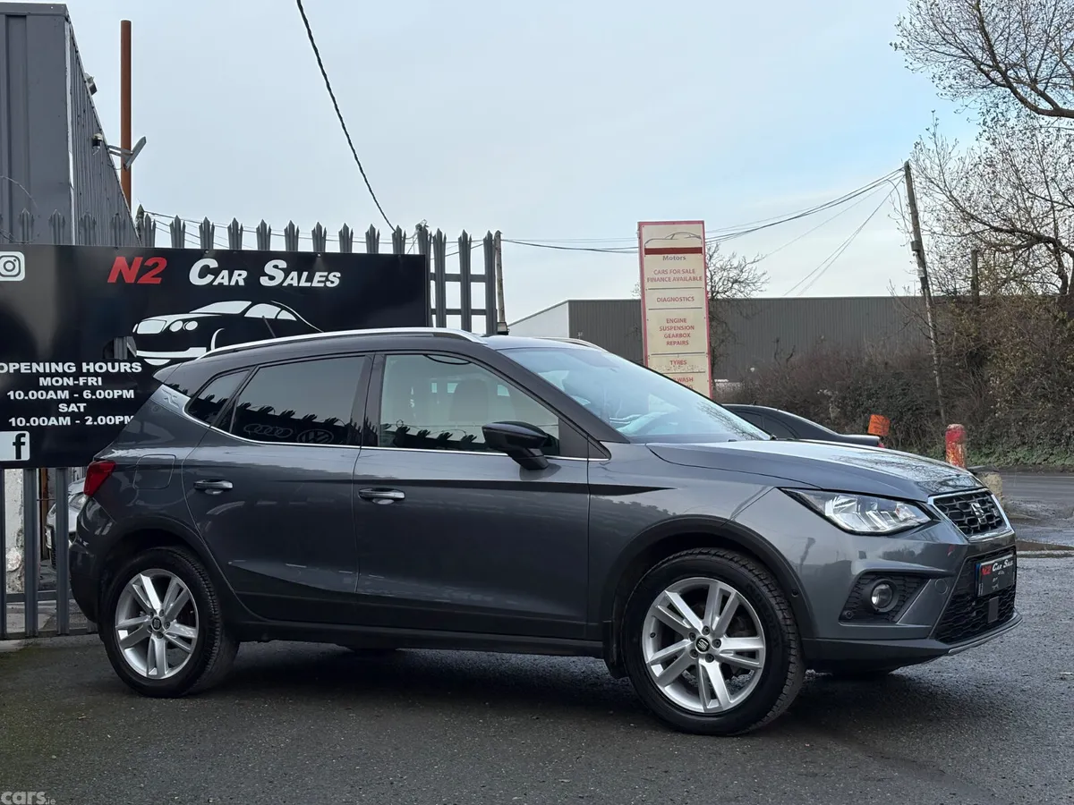 SEAT Arona SUV, Diesel, 2018, Grey