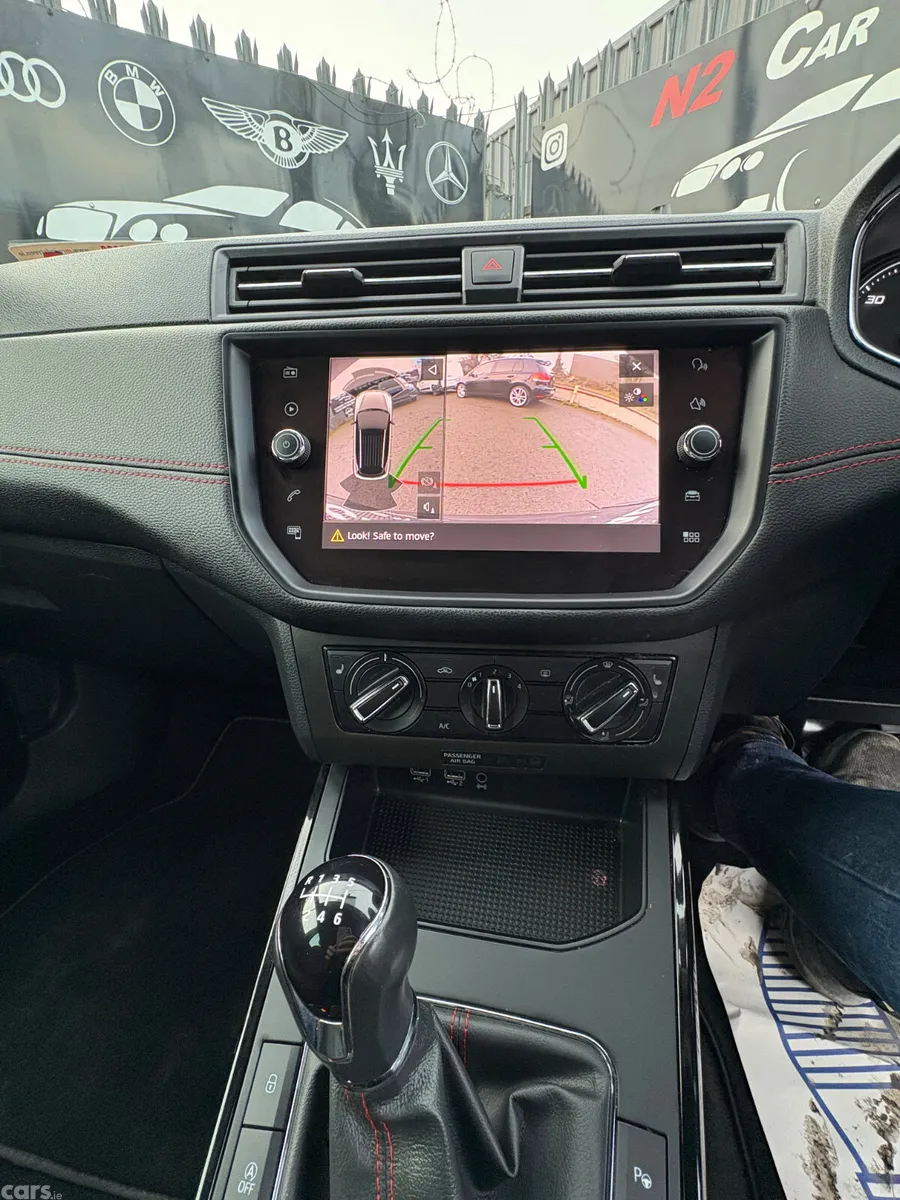 SEAT Arona SUV, Diesel, 2018, Grey