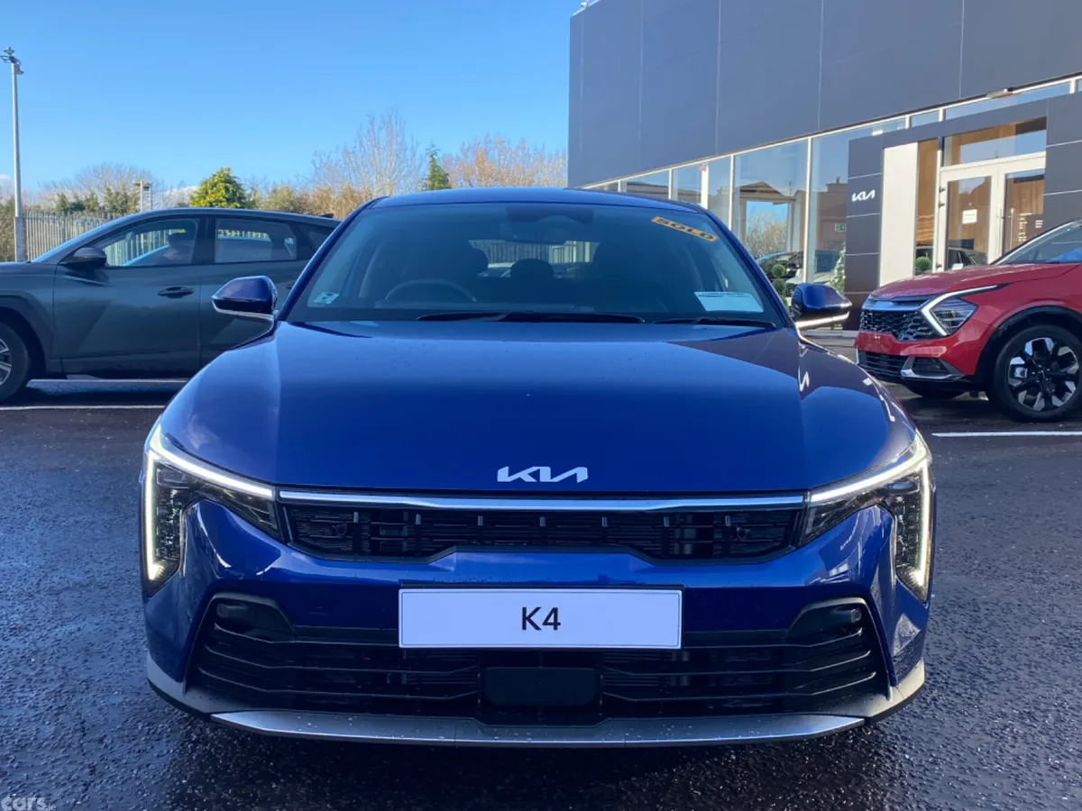 Kia K4 Hatchback, Petrol, 2026, Blue