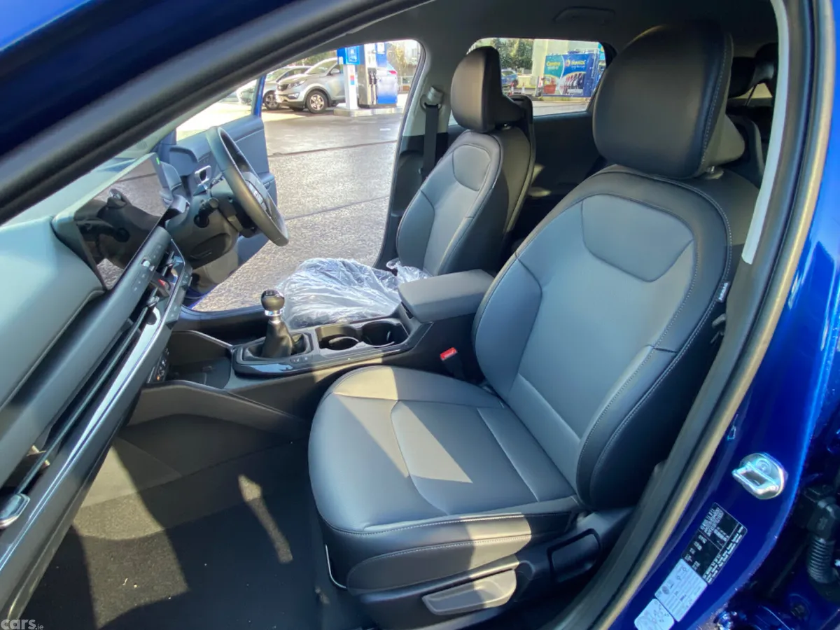 Kia K4 Hatchback, Petrol, 2026, Blue