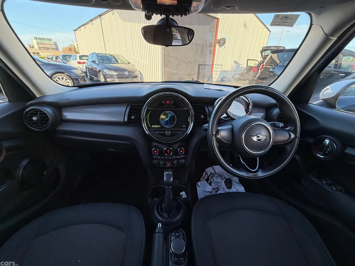 Mini Mini Hatchback, Petrol, 2017, Blue