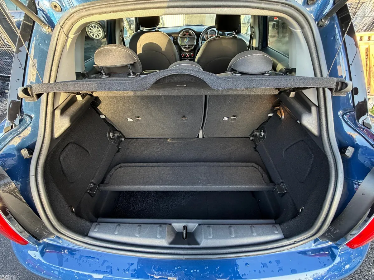 Mini Mini Hatchback, Petrol, 2017, Blue