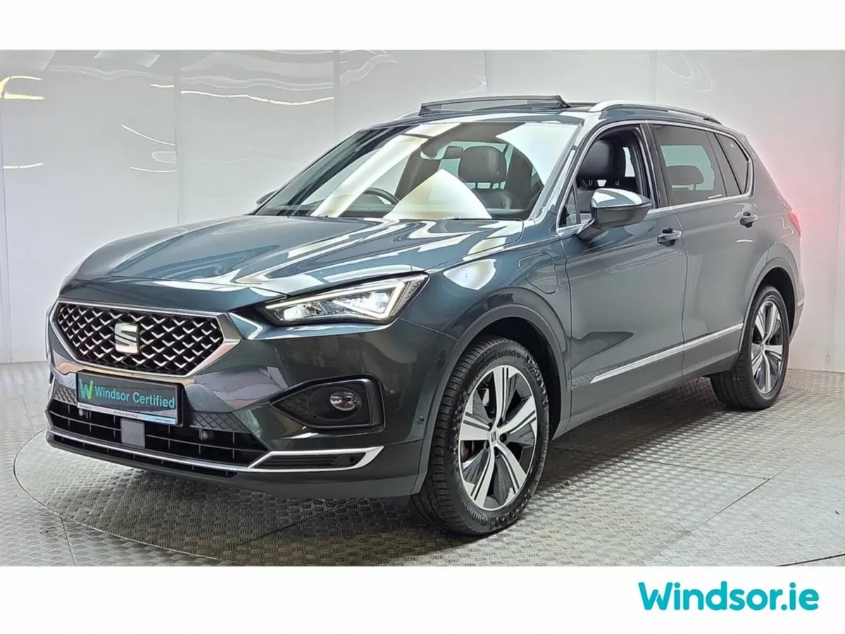 SEAT Tarraco Estate, Petrol Plug-in Hybrid, 2023, Green