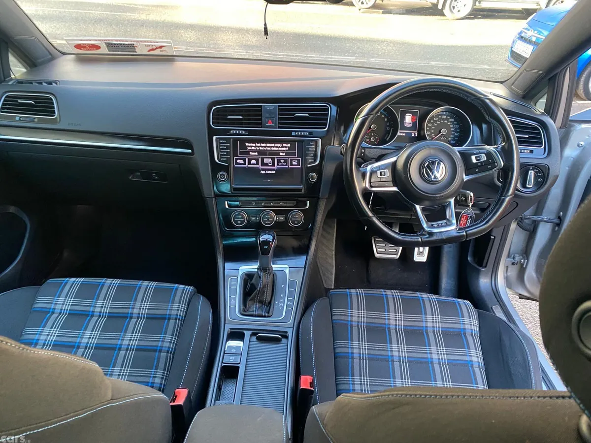 Volkswagen Golf Hatchback, Petrol Plug-in Hybrid, 2016, Silver