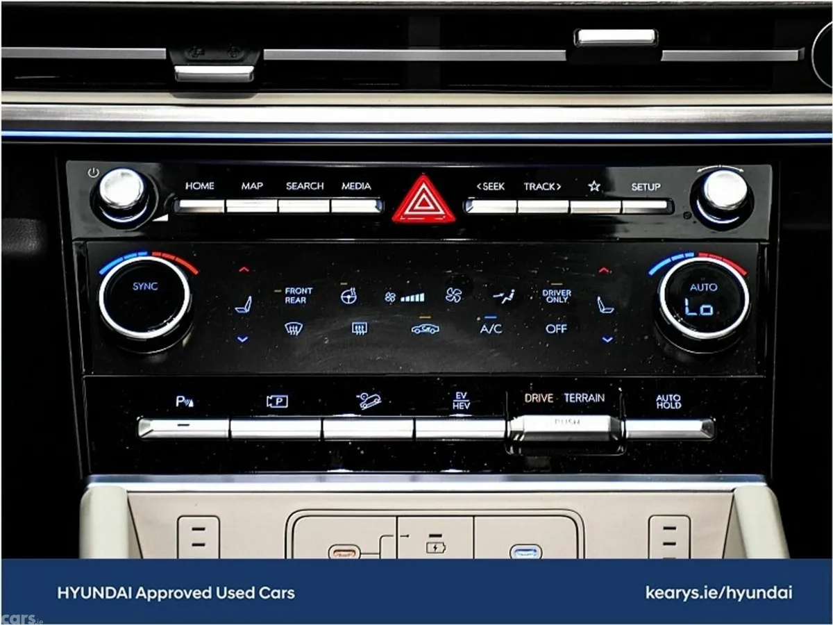Hyundai Santa Fe SUV, Petrol Plug-in Hybrid, 2027, Black