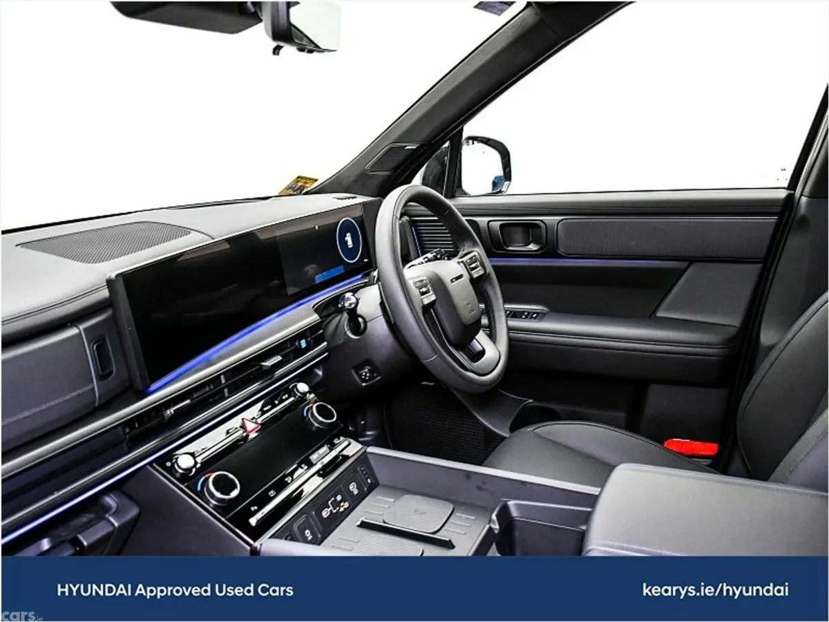Hyundai Santa Fe SUV, Petrol Plug-in Hybrid, 2027, Black