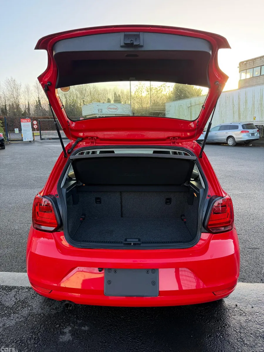 Volkswagen Polo Hatchback, Petrol, 2017, Red