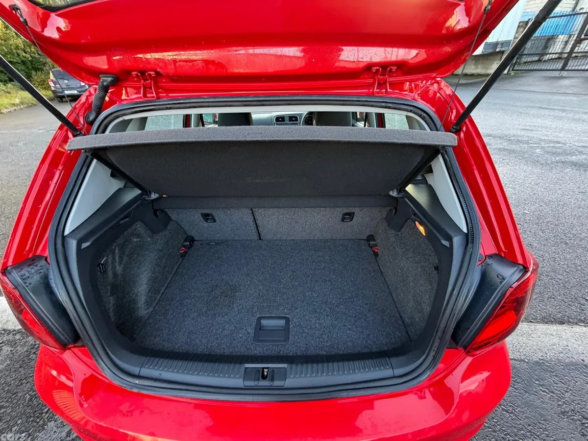 Volkswagen Polo Hatchback, Petrol, 2017, Red