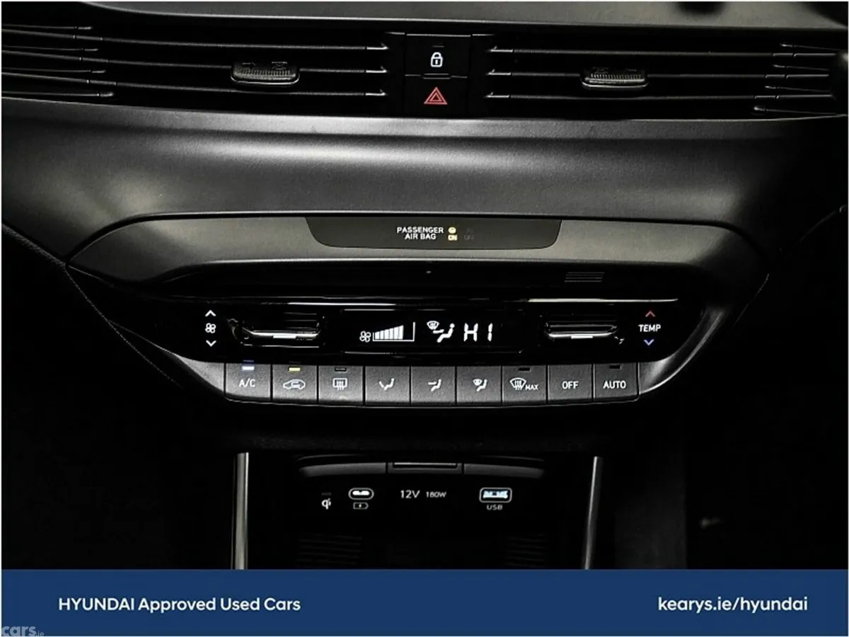 Hyundai Bayon SUV, Petrol, 2027, Red