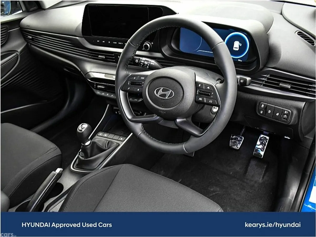 Hyundai Bayon SUV, Petrol, 2027, Blue