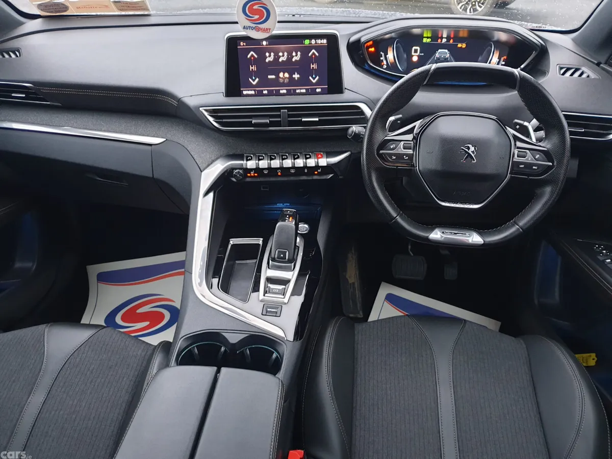 Peugeot 5008 MPV, Diesel, 2020, Grey