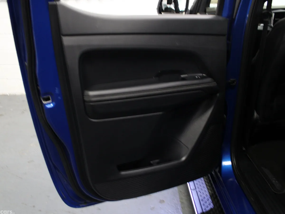Volkswagen Amarok Pick Up, Diesel, 2024, Blue