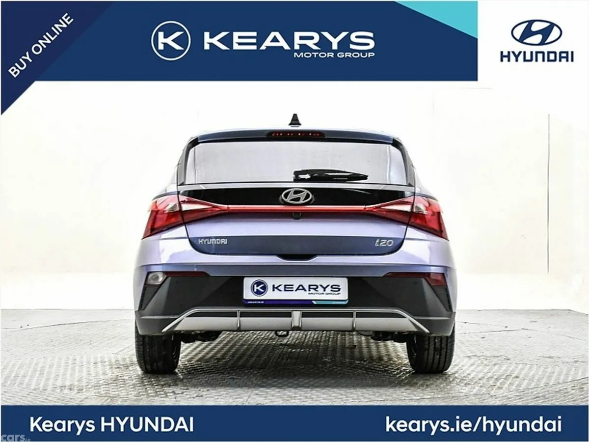 Hyundai i20 Hatchback, Petrol, 2027, Blue