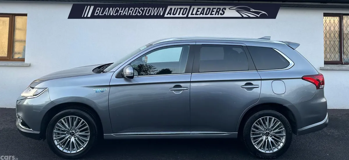 Mitsubishi Outlander SUV, Petrol Plug-in Hybrid, 2020, Grey