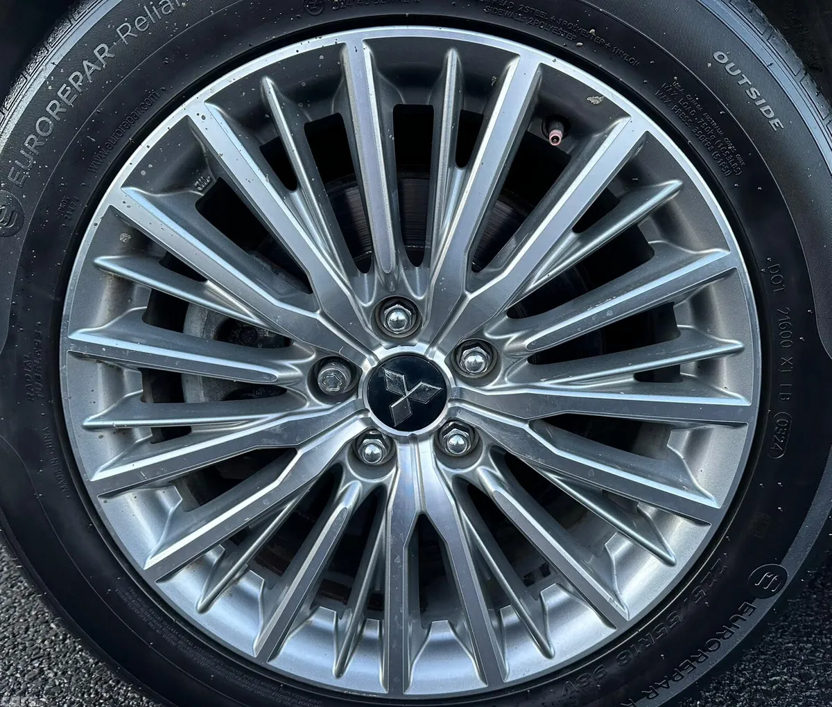 Mitsubishi Outlander SUV, Petrol Plug-in Hybrid, 2020, Grey