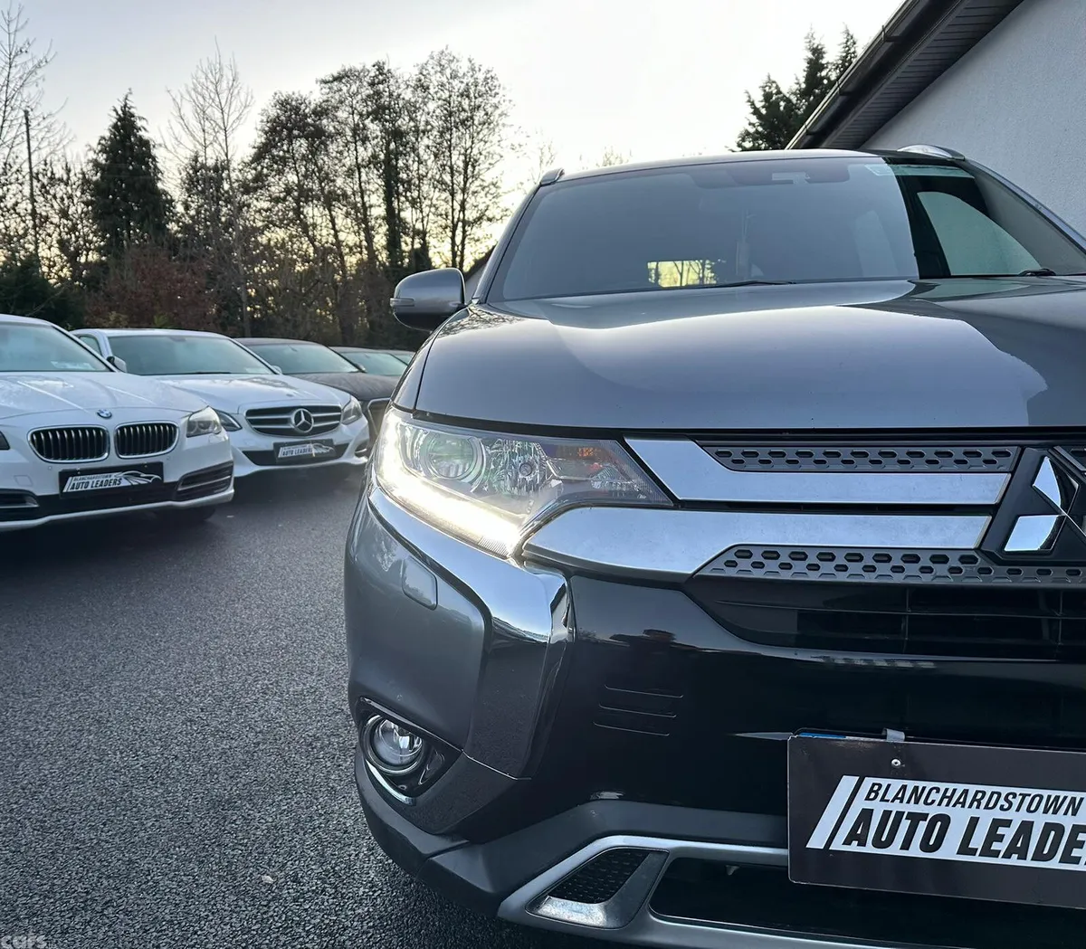 Mitsubishi Outlander SUV, Petrol Plug-in Hybrid, 2020, Grey