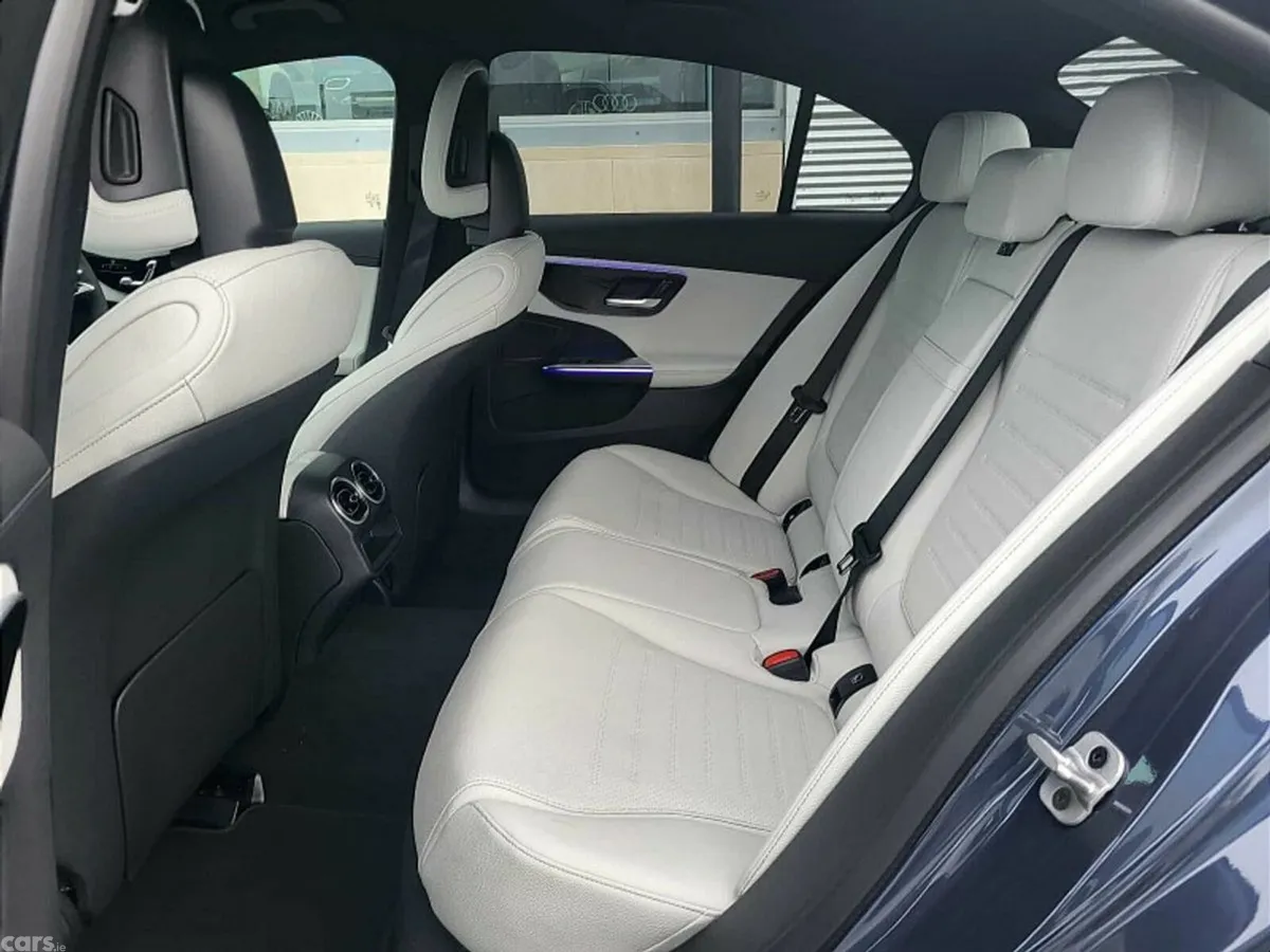 Mercedes-Benz C-Class Saloon, Diesel, 2027, Blue