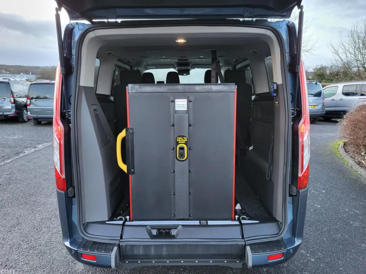 Ford Tourneo Custom MPV, Diesel, 2022, Blue