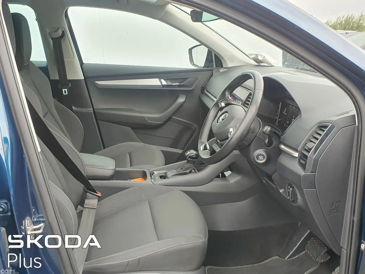 Skoda Karoq SUV, Diesel, 2023, Blue