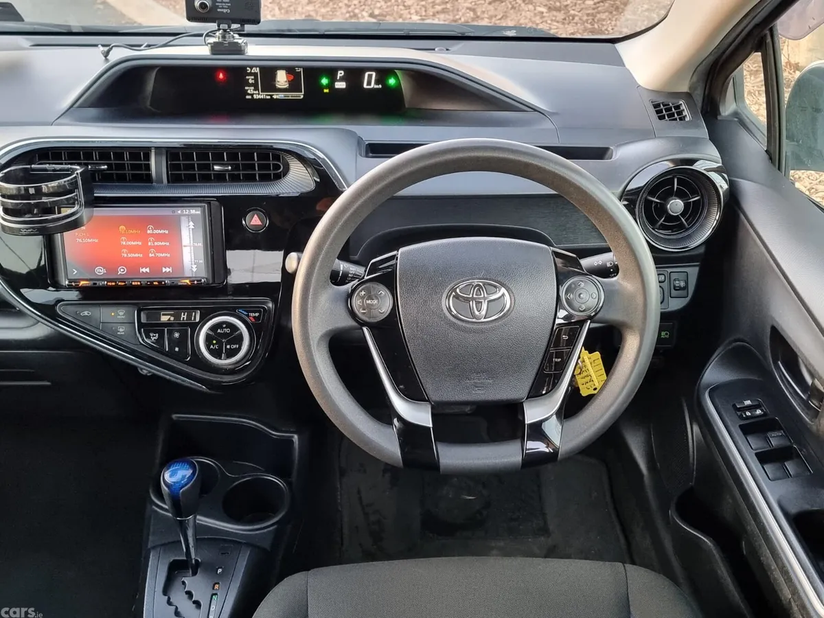 Toyota Aqua Hatchback, Petrol Hybrid, 2019, Silver