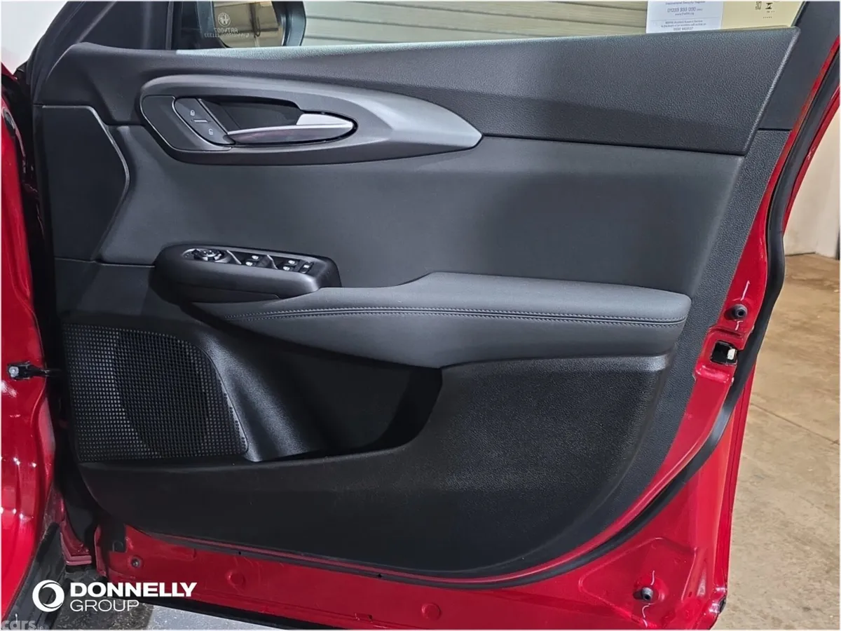 Alfa Romeo Tonale Hatchback, Petrol Hybrid, 2023, Red