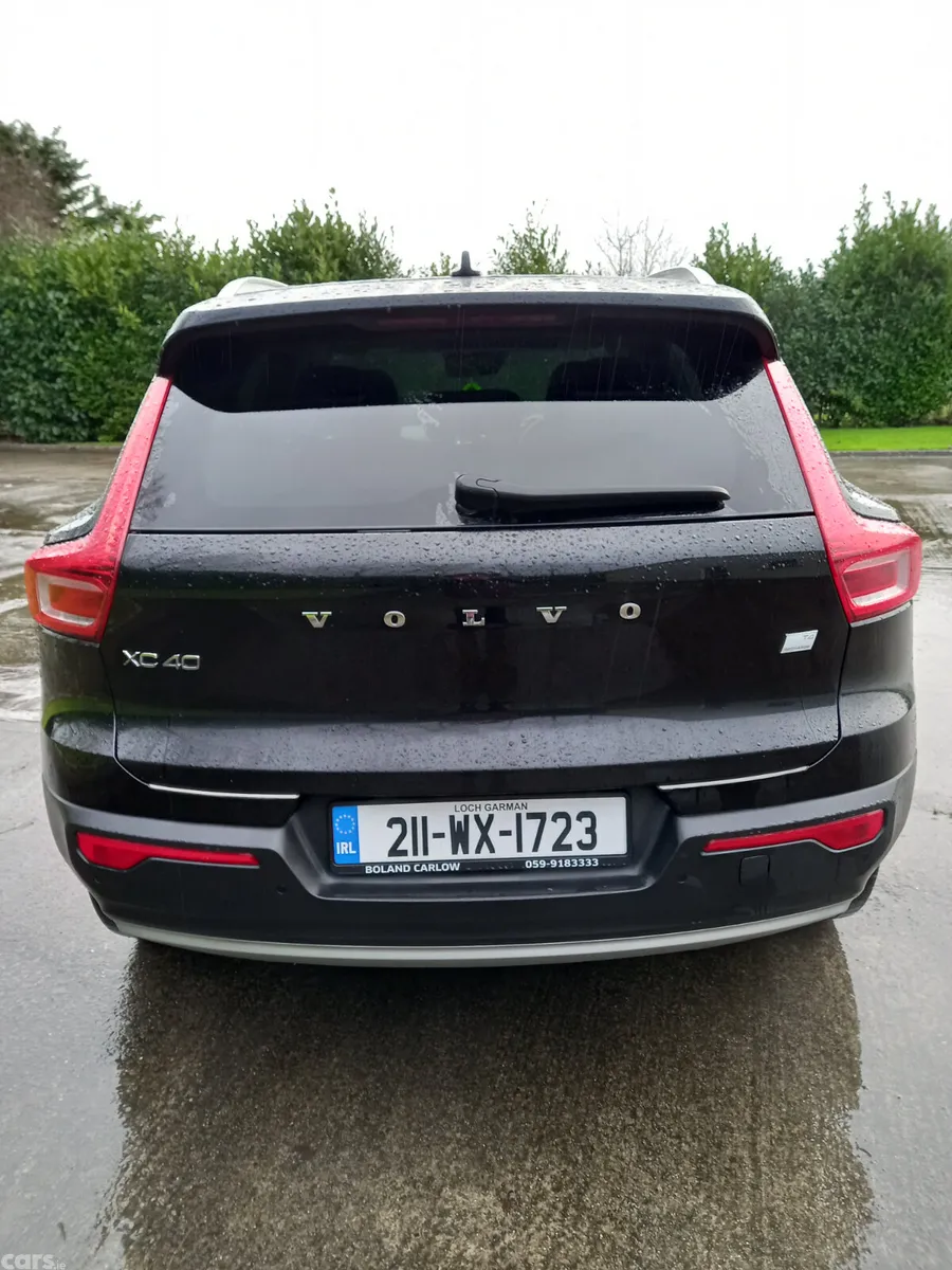 Volvo XC40 Estate/Jeep, Petrol Plug-in Hybrid, 2021, Black