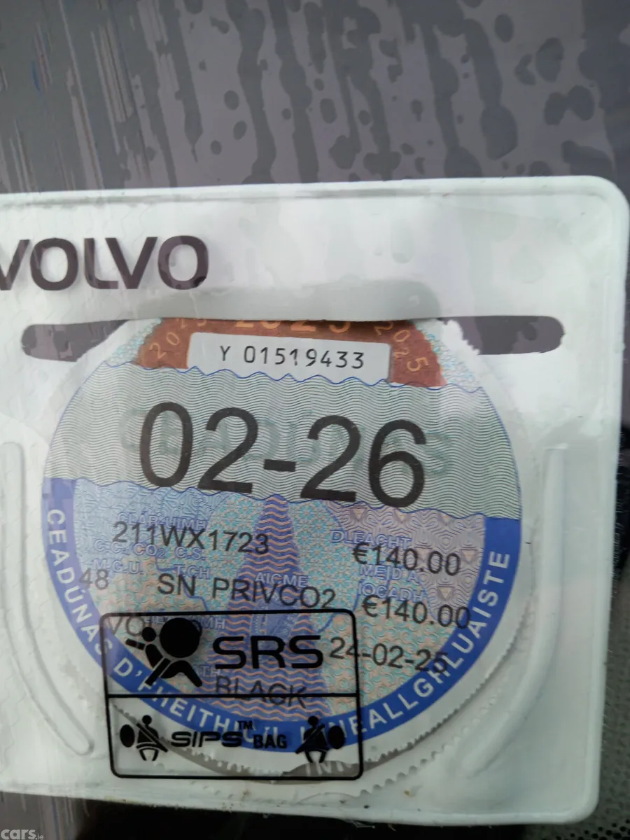 Volvo XC40 Estate/Jeep, Petrol Plug-in Hybrid, 2021, Black