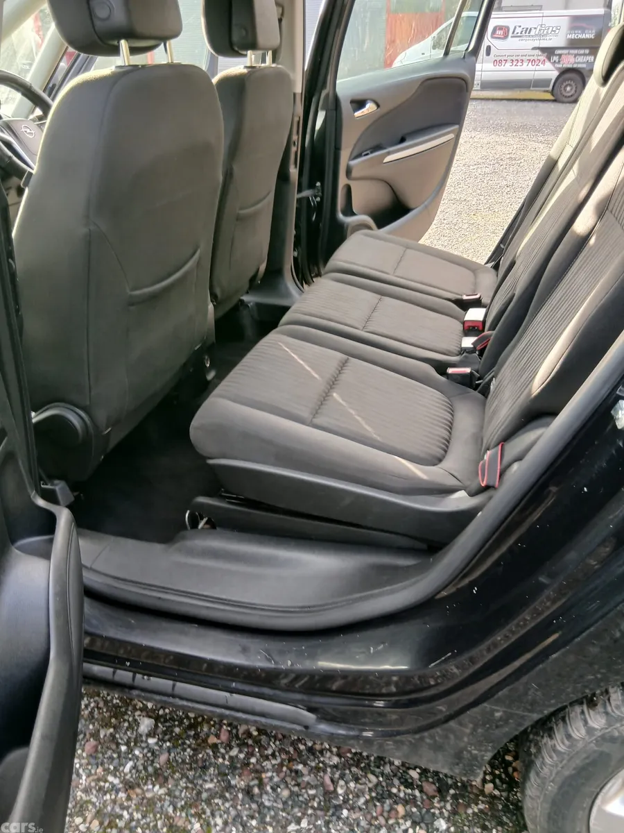 Opel Zafira MPV, Diesel, 2012, Black